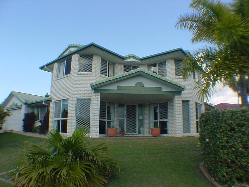 2 Dugong Crescent, Banksia Beach QLD 4507