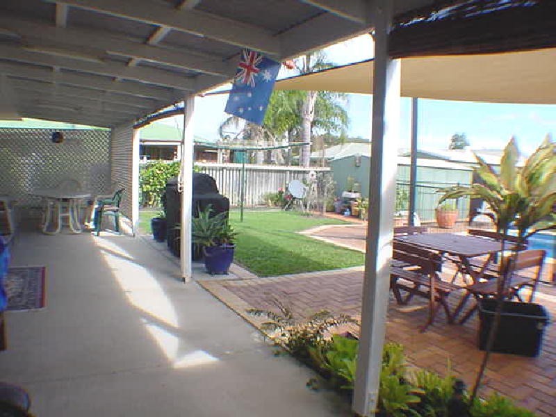 3 Perch Circuit, Sandstone Point QLD 4511
