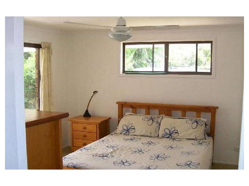 12 Morris Street, Bongaree QLD 4507