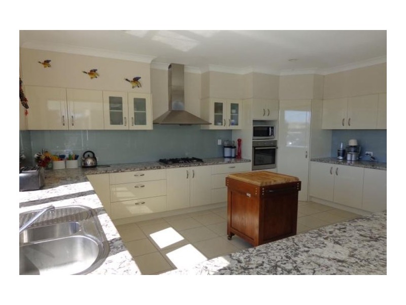 105 Marina Boulevard, Banksia Beach QLD 4507