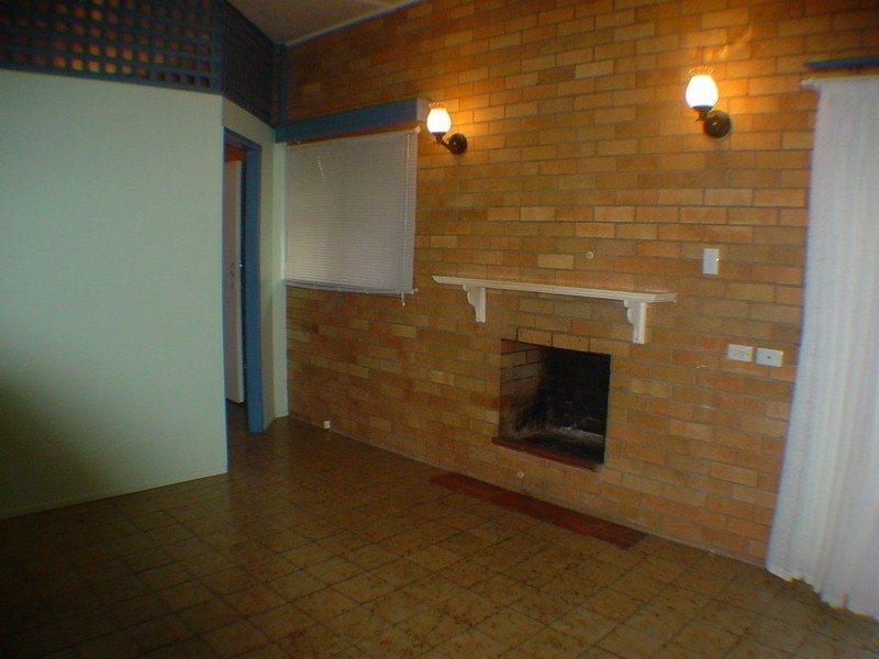 179 Sylvan Beach Esplanade, Bellara QLD 4507