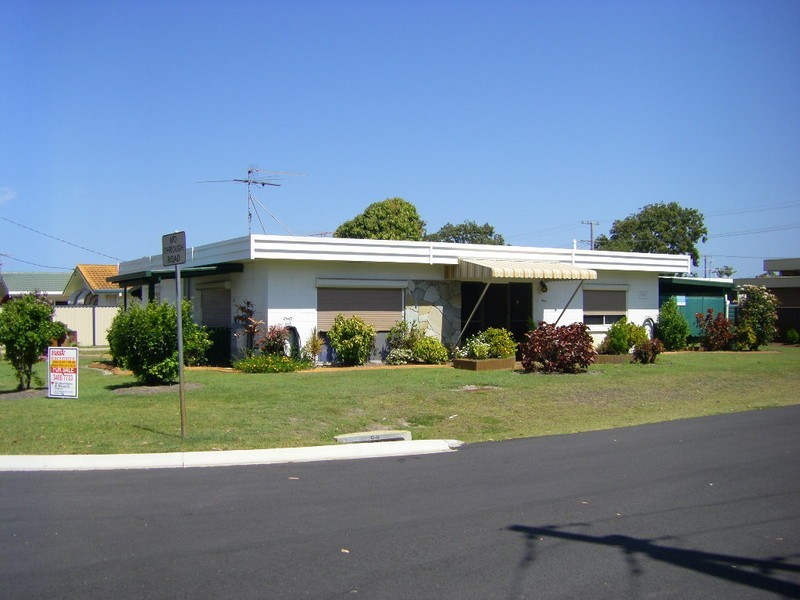 12 Clayton Street, Woorim QLD 4507