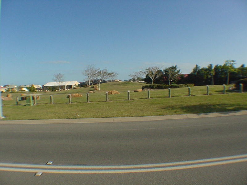 12 Wategoes Street, Sandstone Point QLD 4511