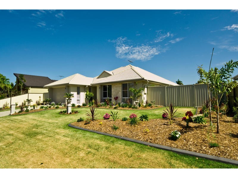 3 Broadbill Street, Banksia Beach QLD 4507