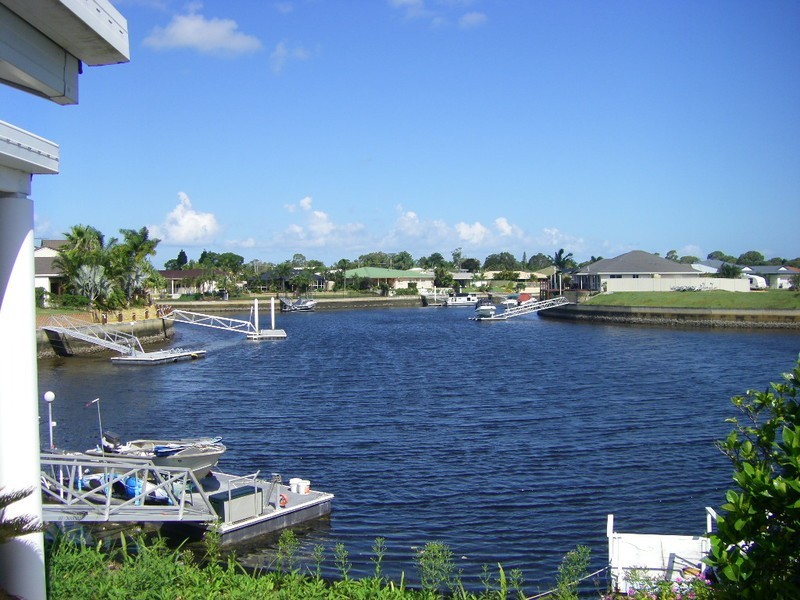 1-7 Bass Court, Banksia Beach QLD 4507