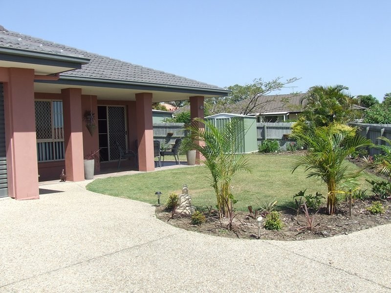 16 Scarborough Court, Sandstone Point QLD 4511