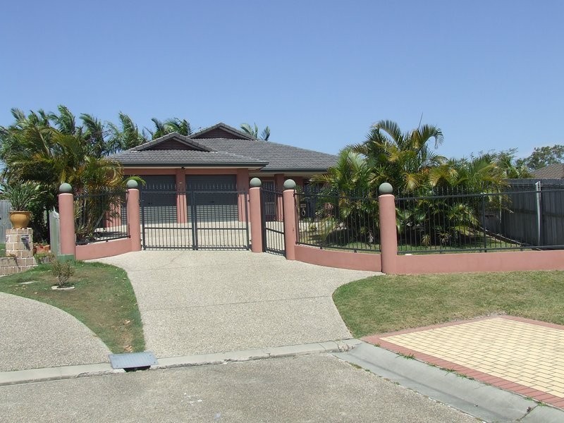 16 Scarborough Court, Sandstone Point QLD 4511