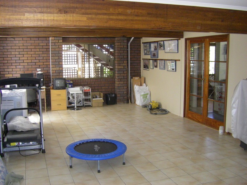 77 Sunderland Drive, Banksia Beach QLD 4507