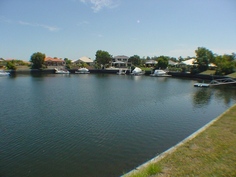 10 Quarterdeck Drive, Banksia Beach QLD 4507