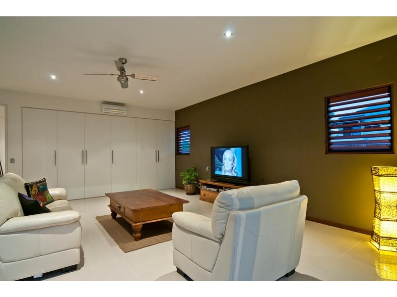 44 North Point, Banksia Beach QLD 4507