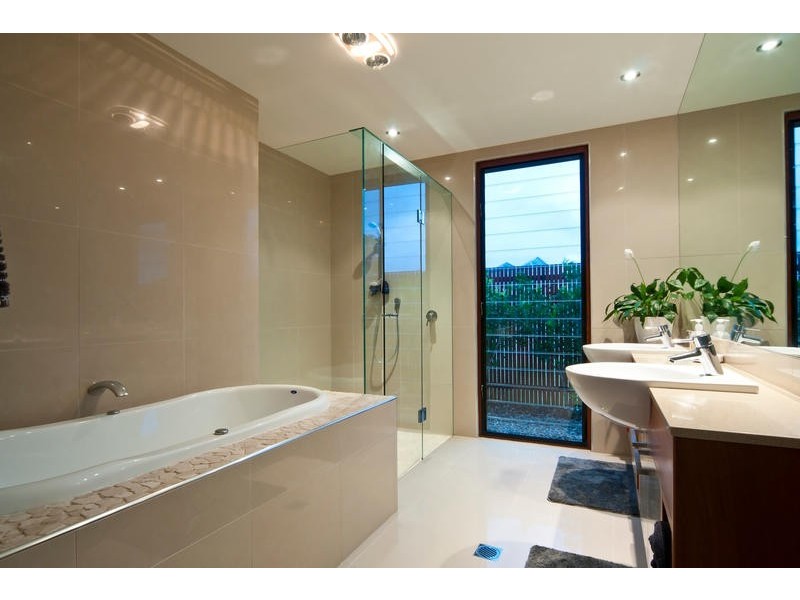 44 North Point, Banksia Beach QLD 4507