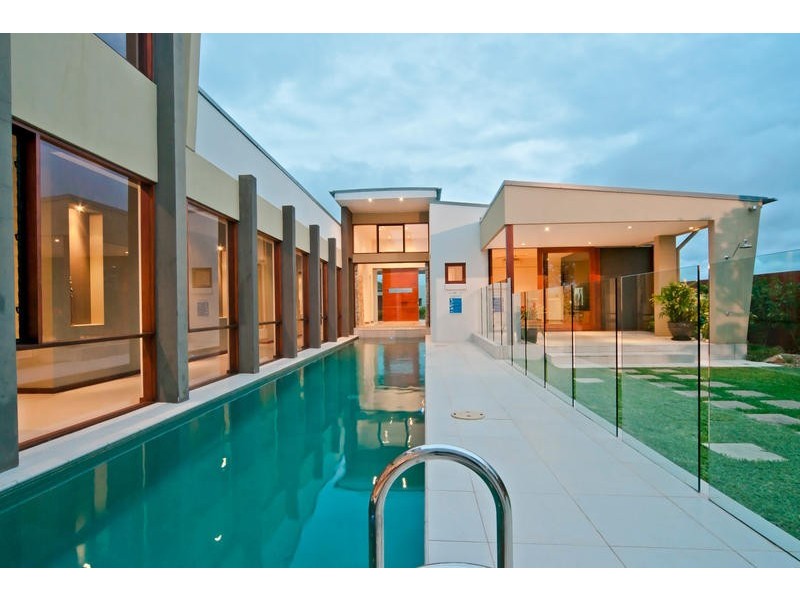 44 North Point, Banksia Beach QLD 4507