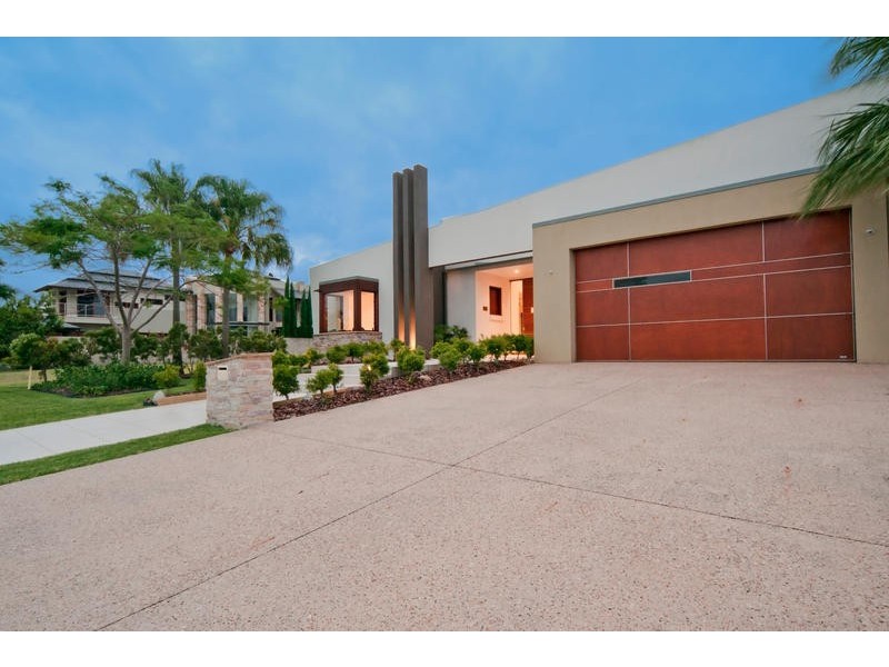 44 North Point, Banksia Beach QLD 4507