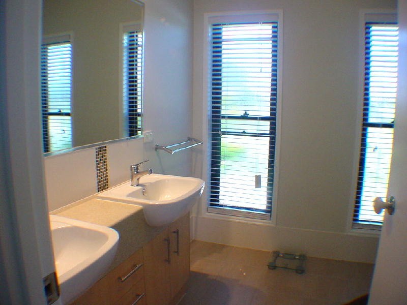 3 Seaeagle Place, Banksia Beach QLD 4507