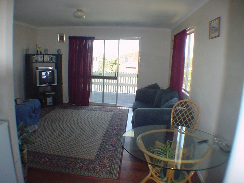 30 Hazell Avenue, Banksia Beach QLD 4507