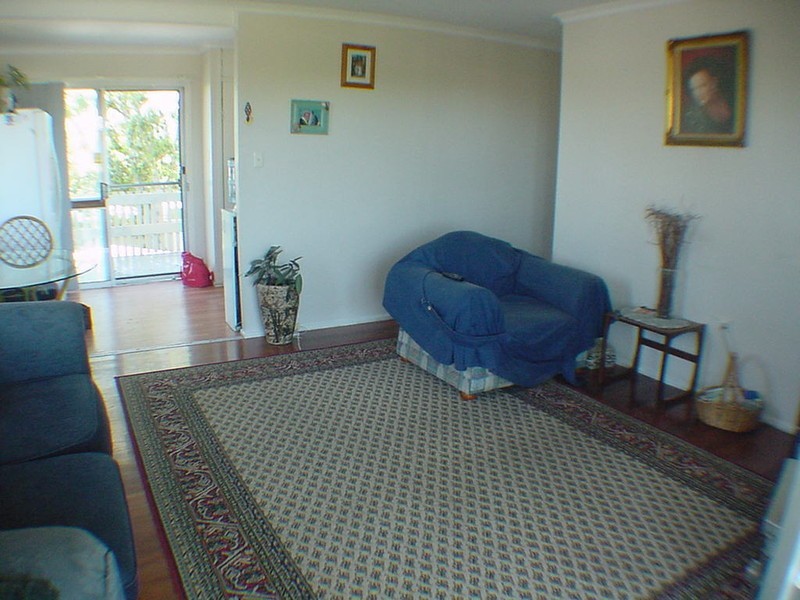 30 Hazell Avenue, Banksia Beach QLD 4507