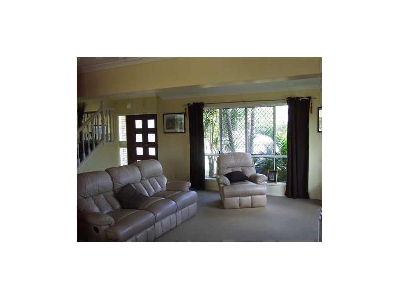 4 Port Drive, Banksia Beach QLD 4507