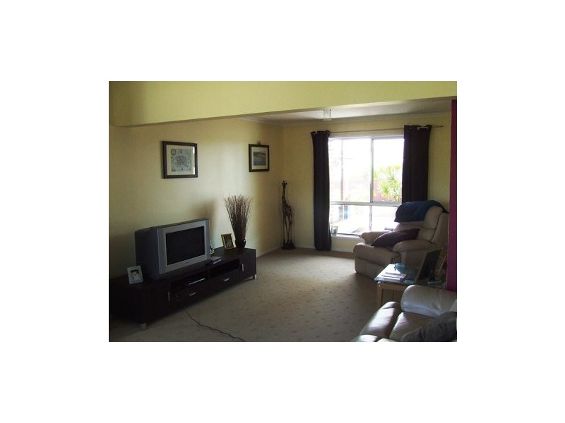 4 Port Drive, Banksia Beach QLD 4507