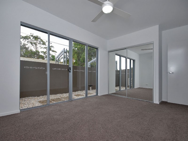 6-11 Wattle Avenue, Bongaree QLD 4507