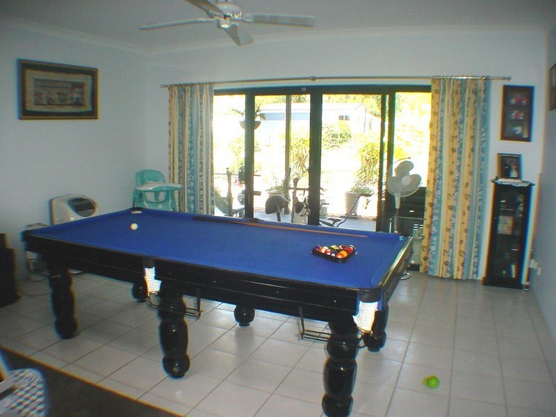 64 Wrenaus Way, Ningi QLD 4511