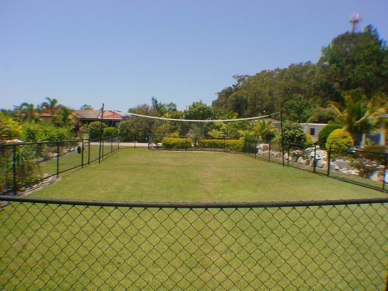 64 Wrenaus Way, Ningi QLD 4511