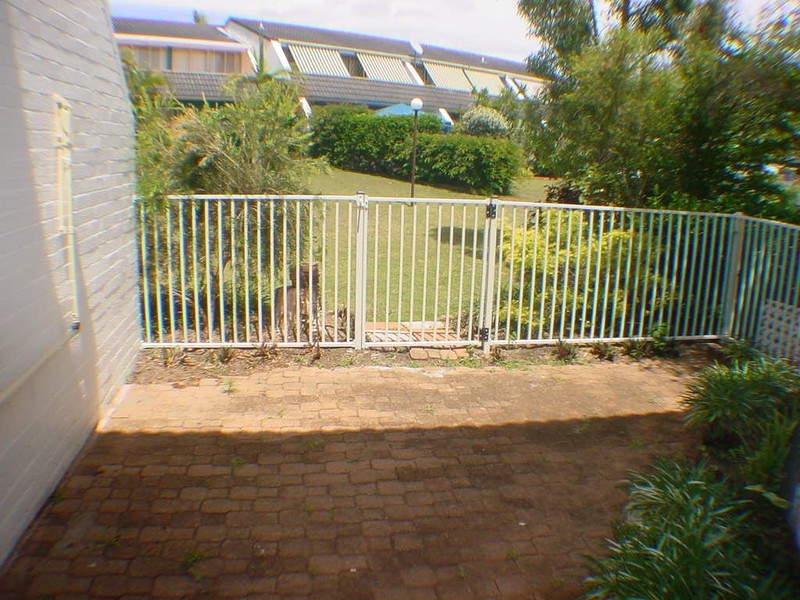 22B Spinnaker Drive, Sandstone Point QLD 4511
