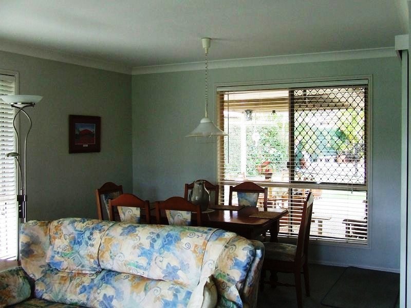 11 Marton Place, Banksia Beach QLD 4507