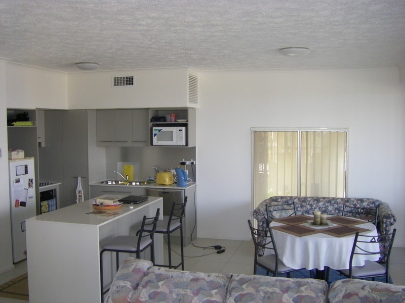 2/9 North Street, Woorim QLD 4507