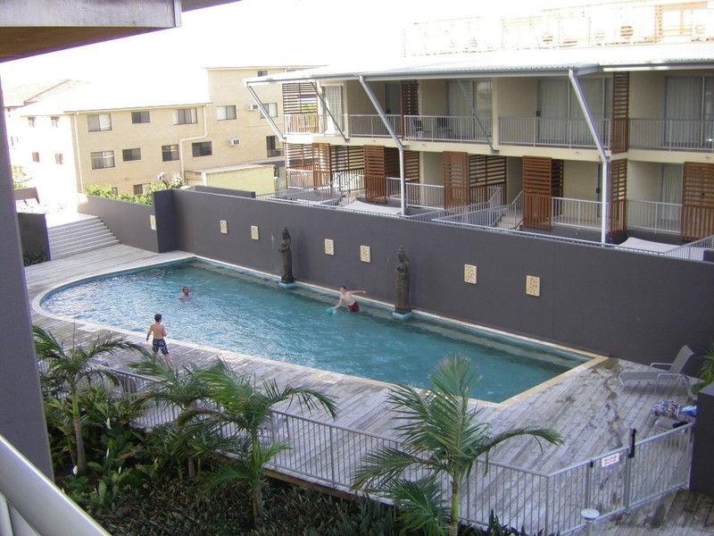 2/9 North Street, Woorim QLD 4507