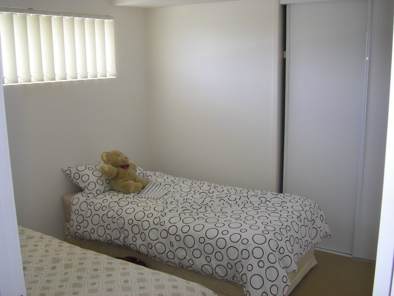 2/9 North Street, Woorim QLD 4507