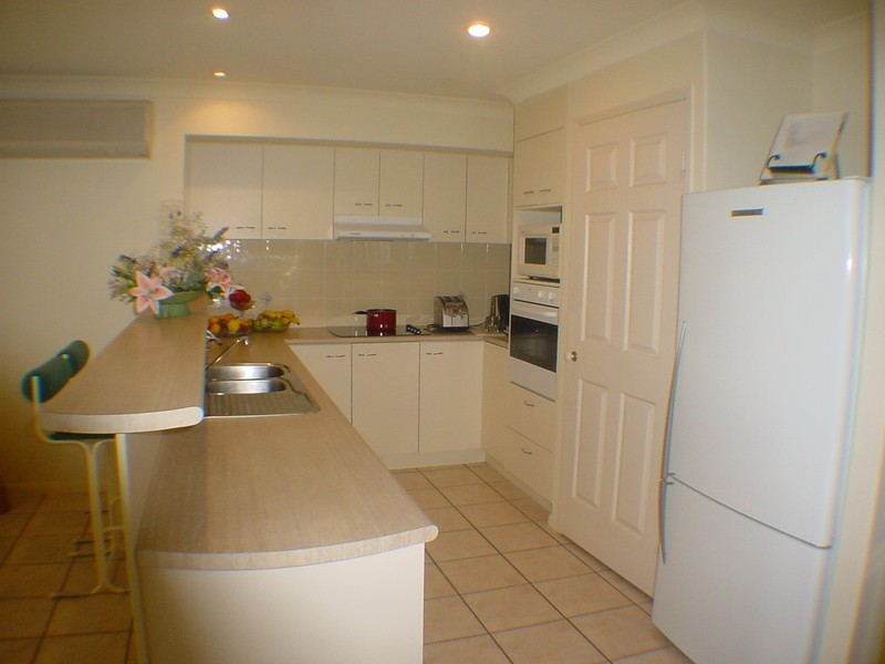 10 Protea Drive, Bongaree QLD 4507