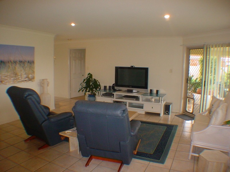 10 Protea Drive, Bongaree QLD 4507