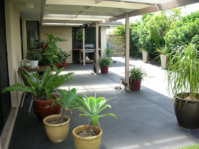 22 Voyagers Drive, Banksia Beach QLD 4507