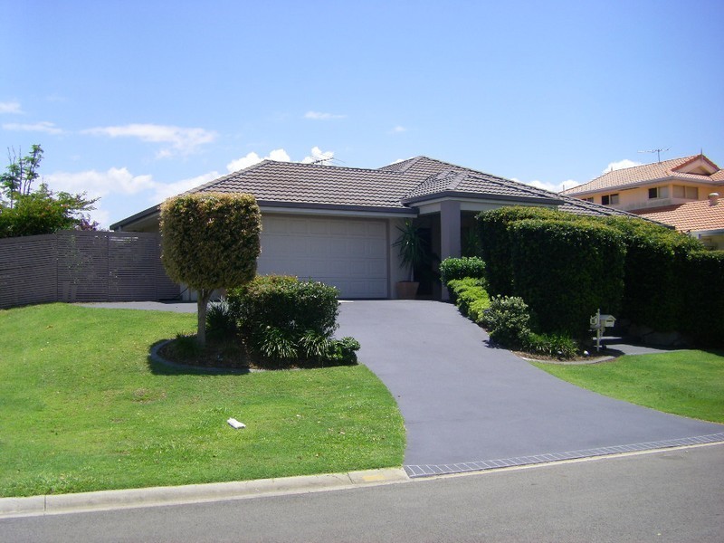 22 Voyagers Drive, Banksia Beach QLD 4507