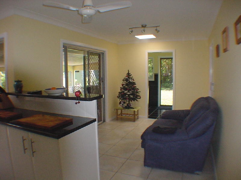 25 Captain Cook Drive, Banksia Beach QLD 4507