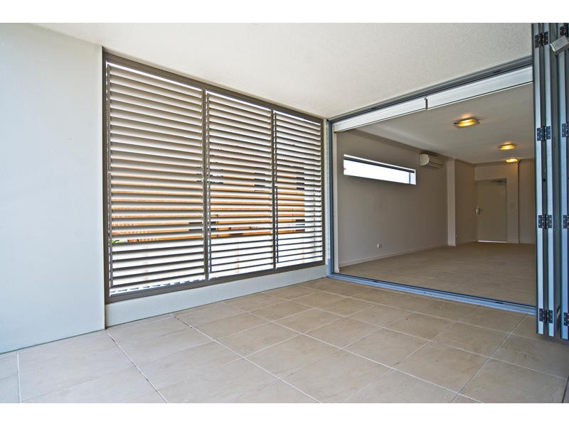 2/74 Boyd Street, Woorim QLD 4507