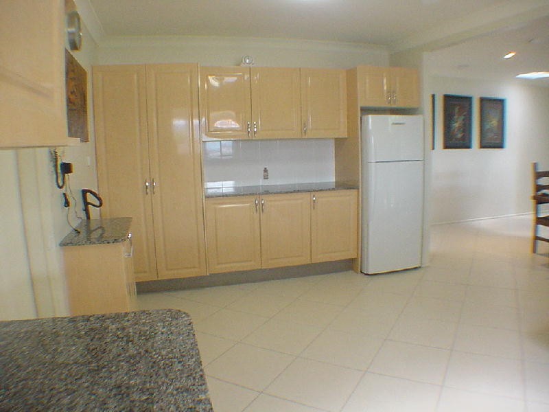 12 Endeavour Drive, Banksia Beach QLD 4507