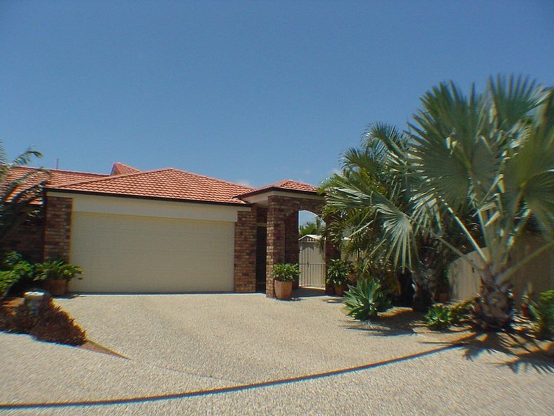 2/22 Island Parade, Banksia Beach QLD 4507