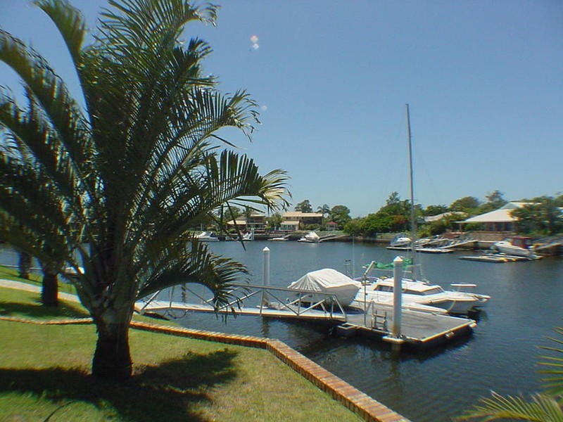 2/22 Island Parade, Banksia Beach QLD 4507