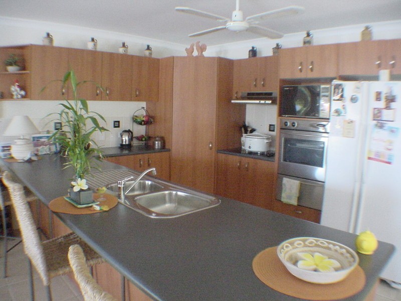 2/22 Island Parade, Banksia Beach QLD 4507