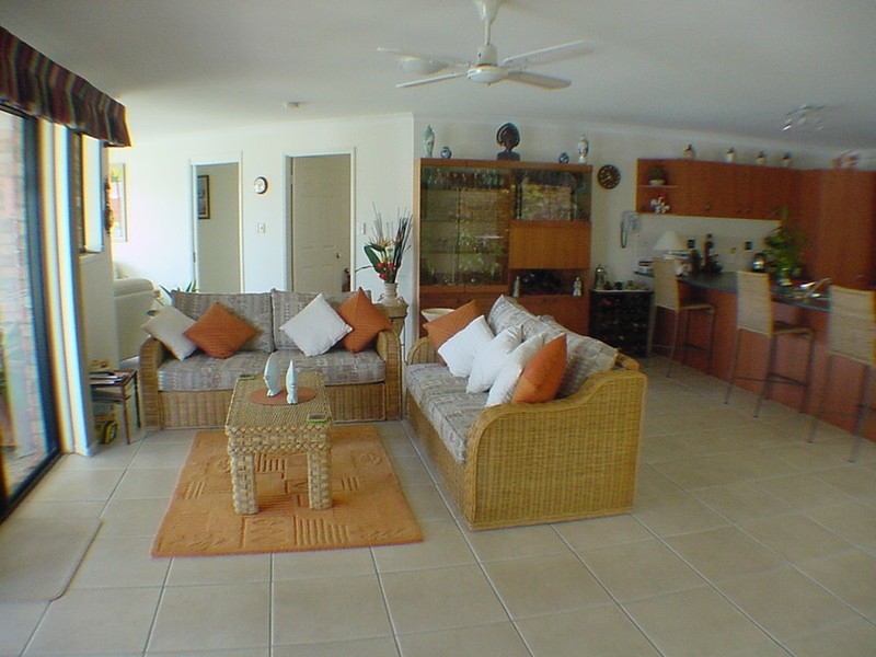 2/22 Island Parade, Banksia Beach QLD 4507