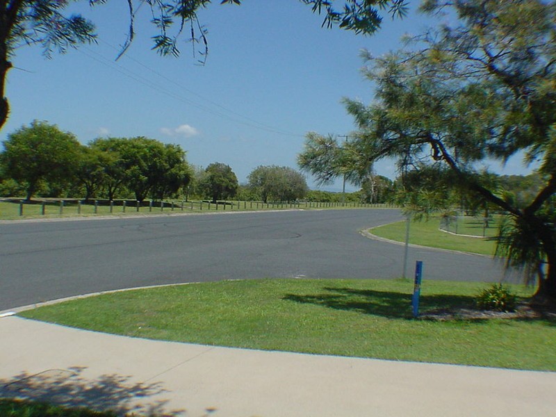 7 Whitepatch Esplanade, Banksia Beach QLD 4507