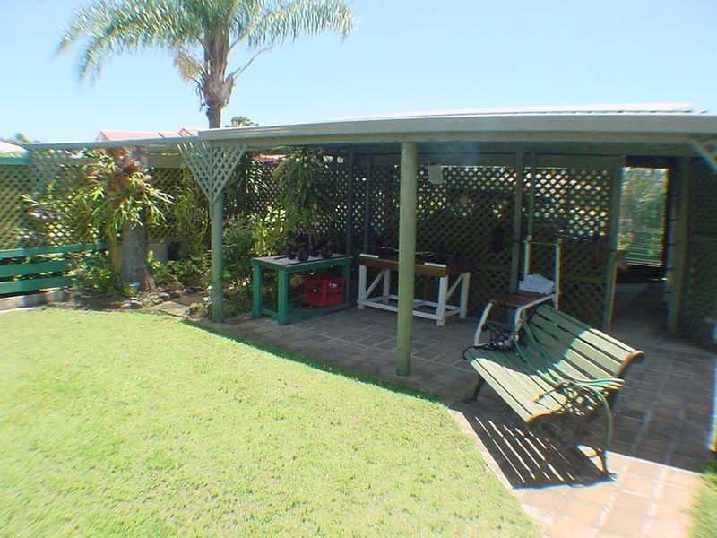 7 Whitepatch Esplanade, Banksia Beach QLD 4507