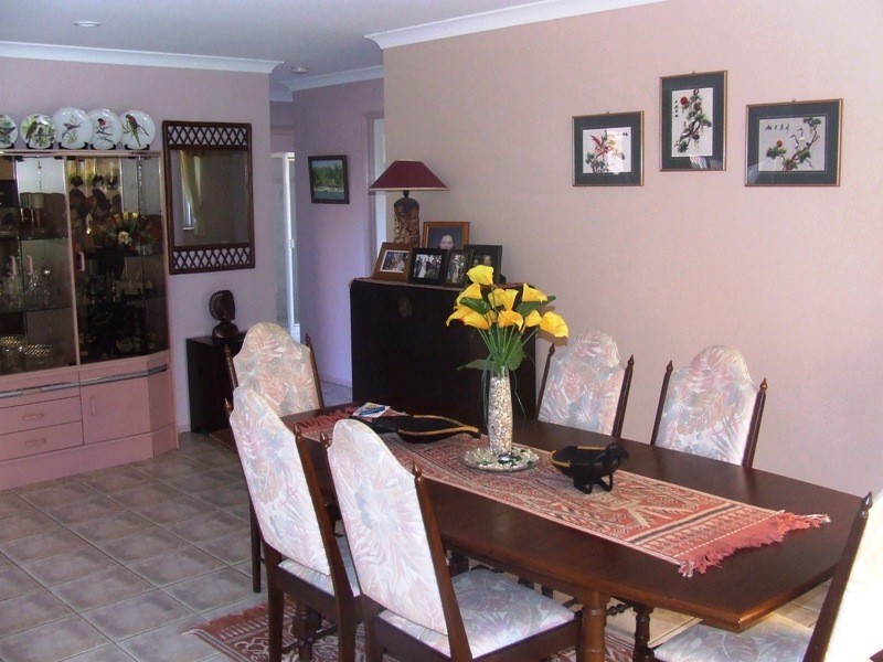 215 Endeavour Drive, Banksia Beach QLD 4507