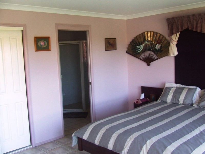 215 Endeavour Drive, Banksia Beach QLD 4507