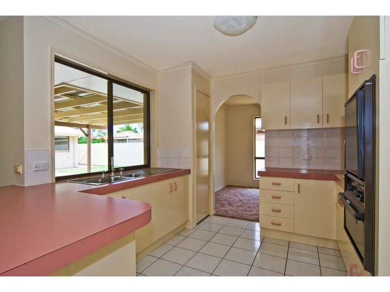 1-33 Cotterill Av, Bongaree QLD 4507