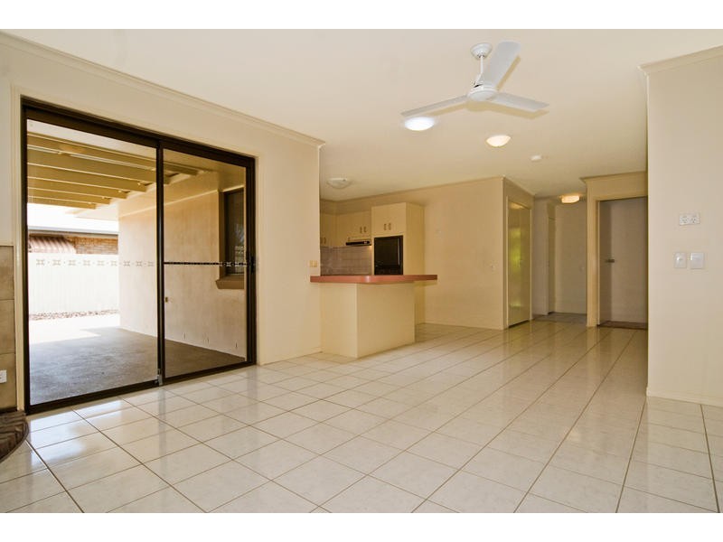 1-33 Cotterill Av, Bongaree QLD 4507
