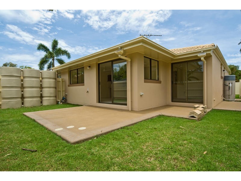 3/33 Cotterill Av, Bongaree QLD 4507