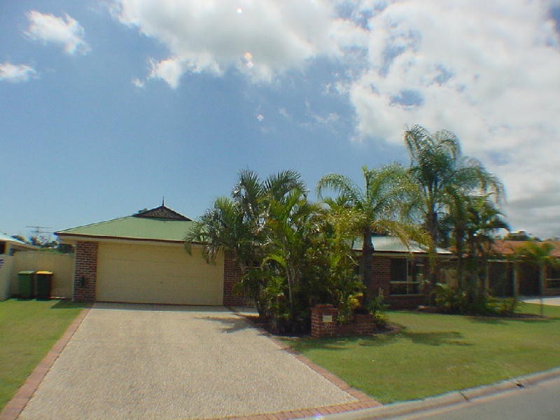 37 Winch Court, Banksia Beach QLD 4507