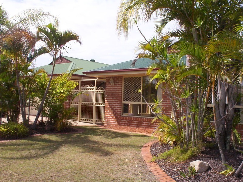 37 Winch Court, Banksia Beach QLD 4507